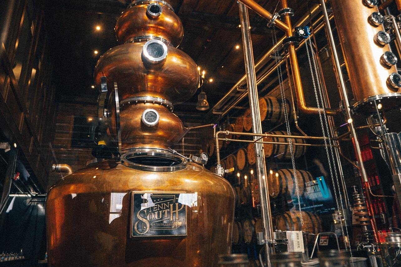 Big Machine Distillery Tour and Tastings