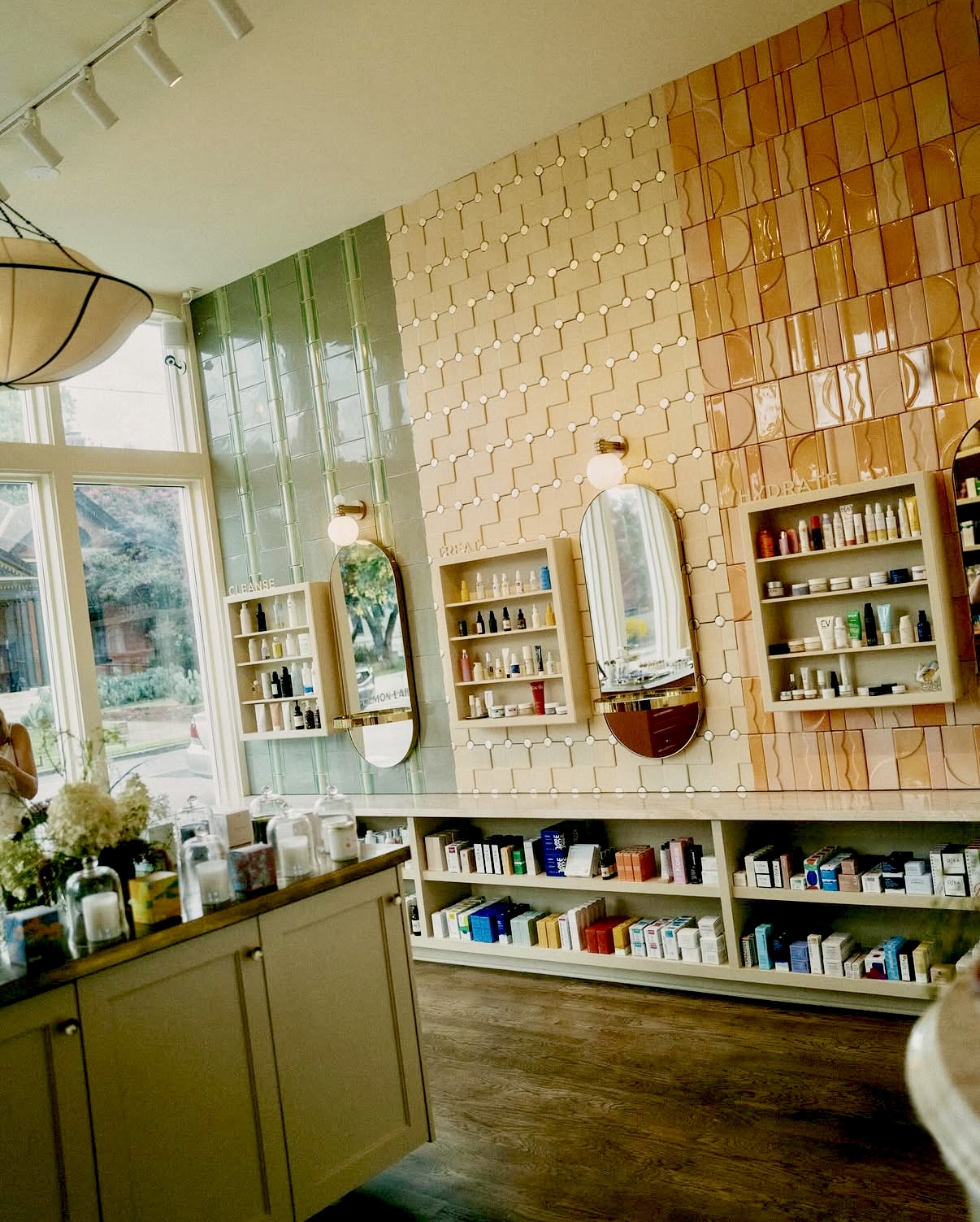 Lemon Laine Nashville custom face oil bar in East Nashville
